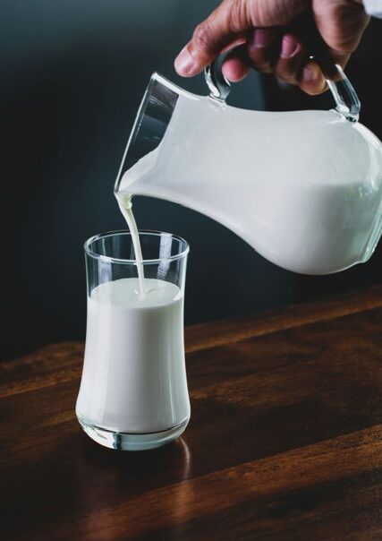 Κατσικίσιο ή αγελαδινό γάλα